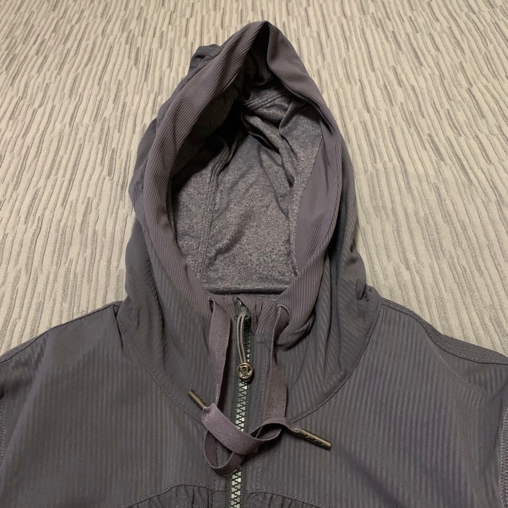 Dance Studio Lululemon Jacket - Picture 5 of 8